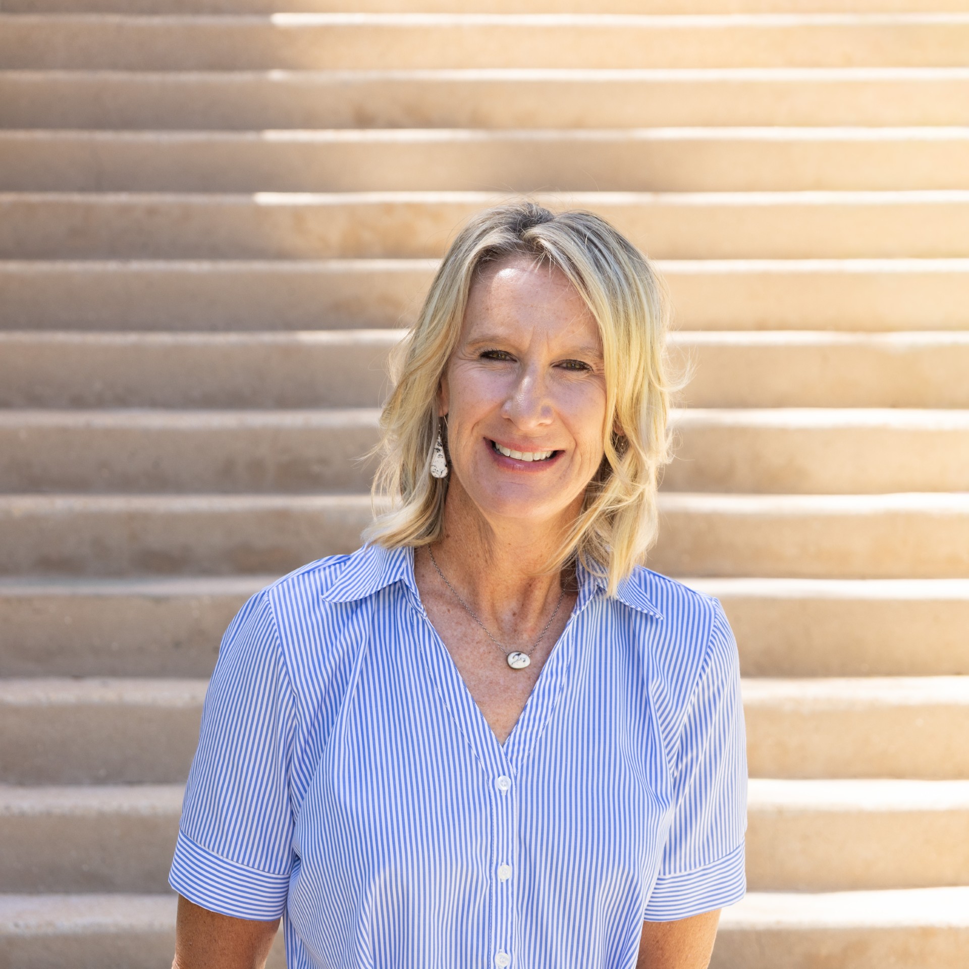 headshot of Julie Fiedler